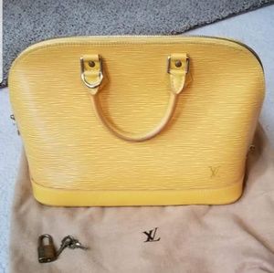 Authentic Louis Vuitton Epi Alma
